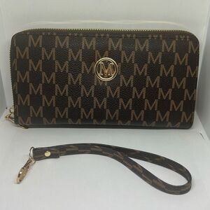 M Print Brown Women’s Wallet